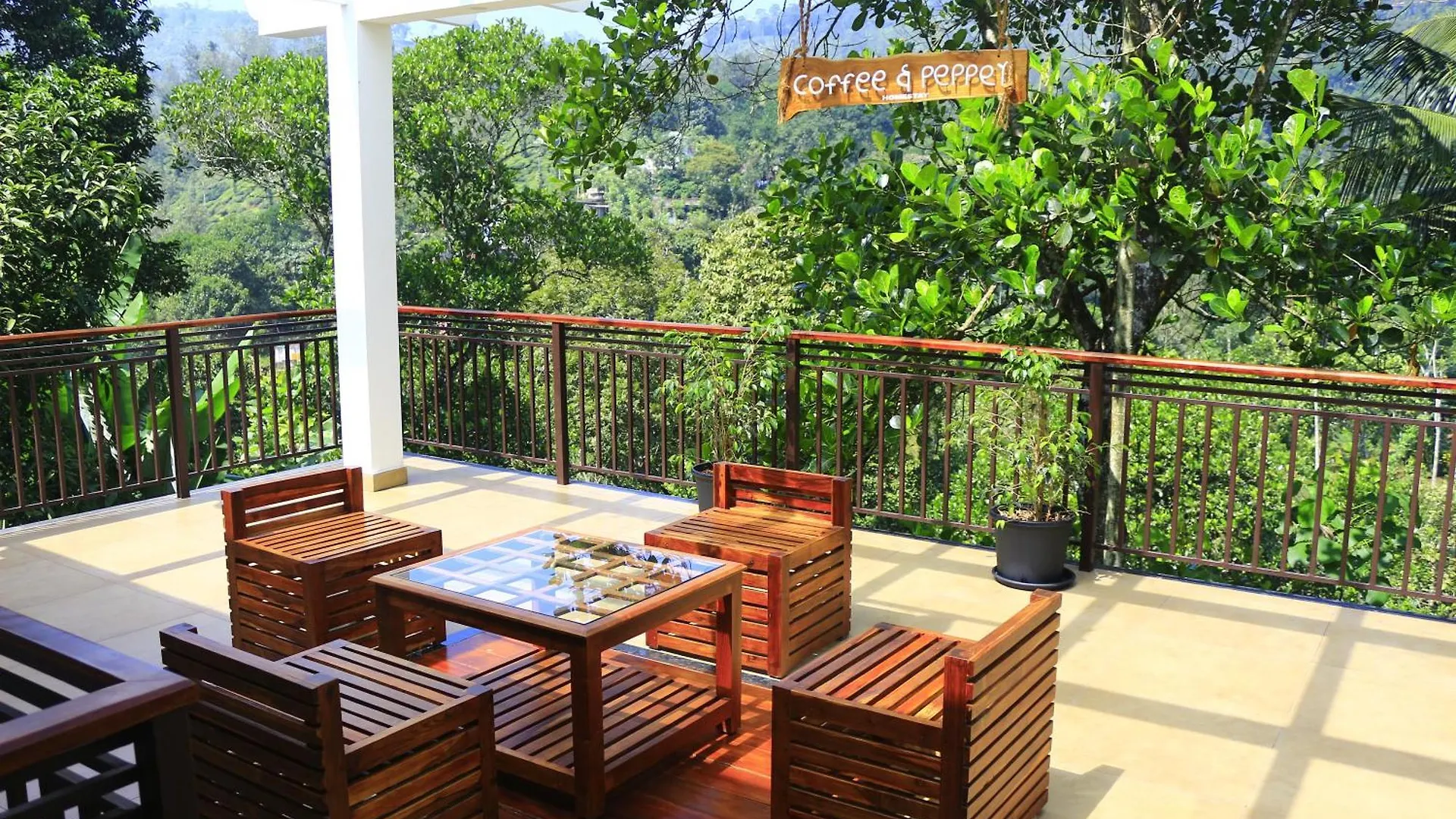 Coffee And Pepper Plantation Homestay Thekkady