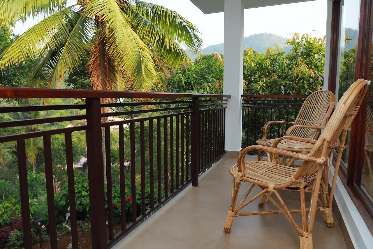 Coffee And Pepper Plantation Homestay Thekkady India