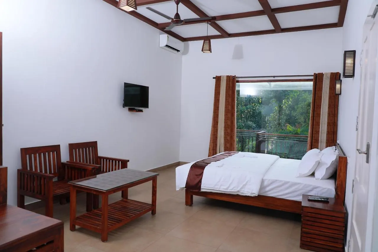 Coffee And Pepper Plantation Homestay Thekkady