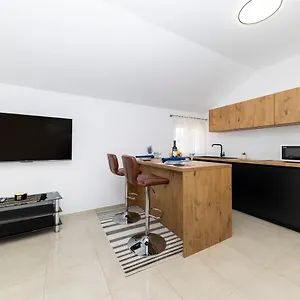 Apartmani Valentina Zadar